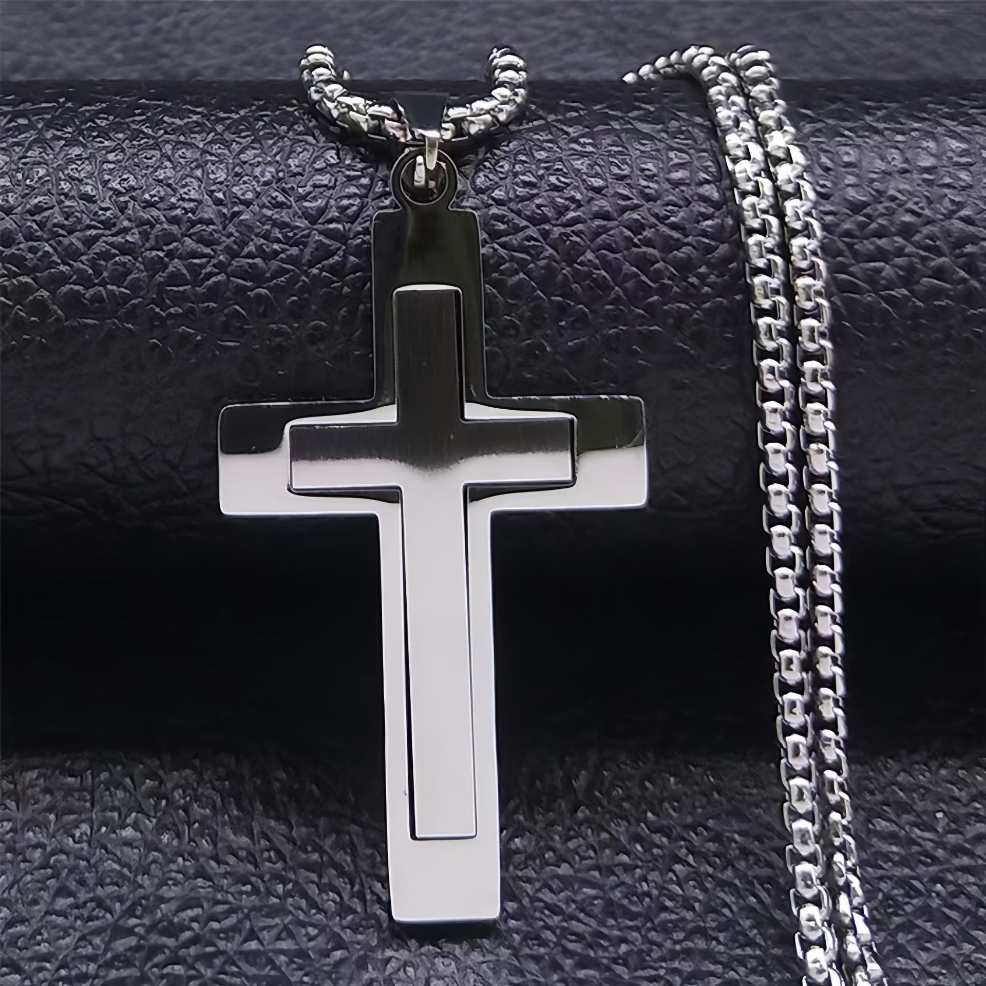 Color block cross steel necklace