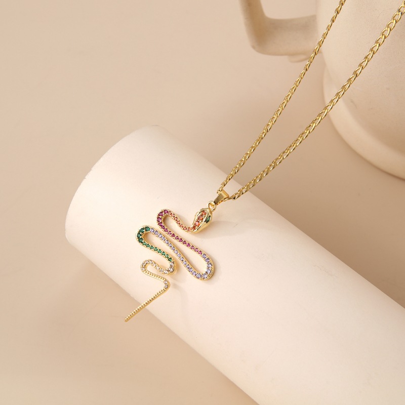 NE0473 color zircon snake