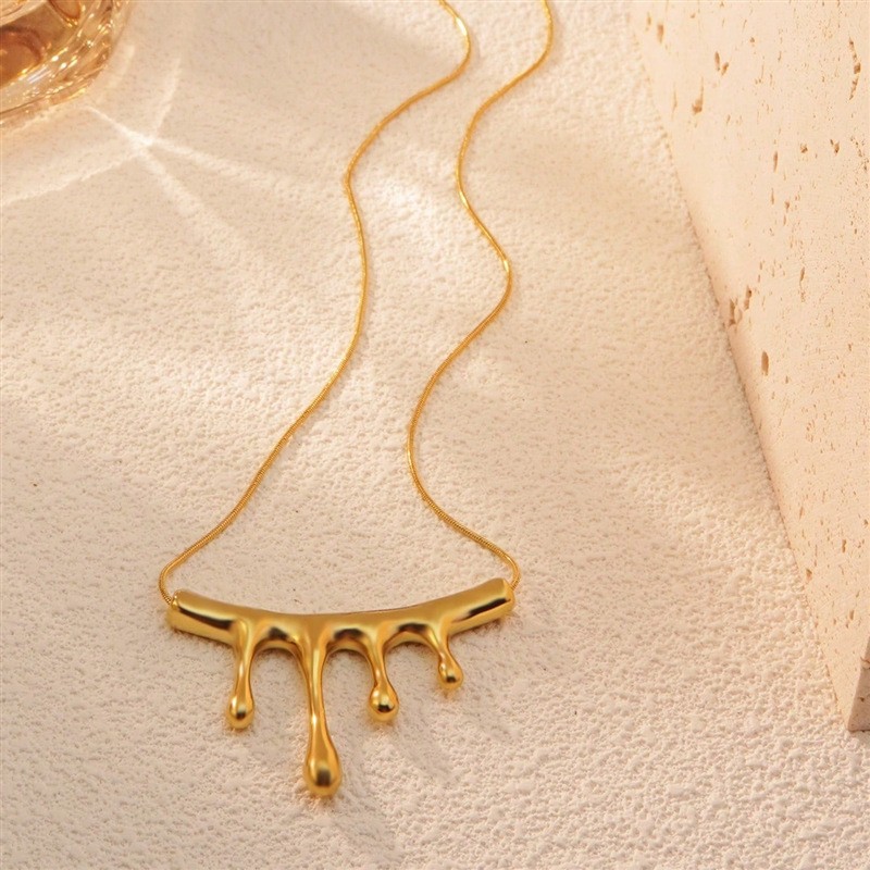 Necklace1-gold