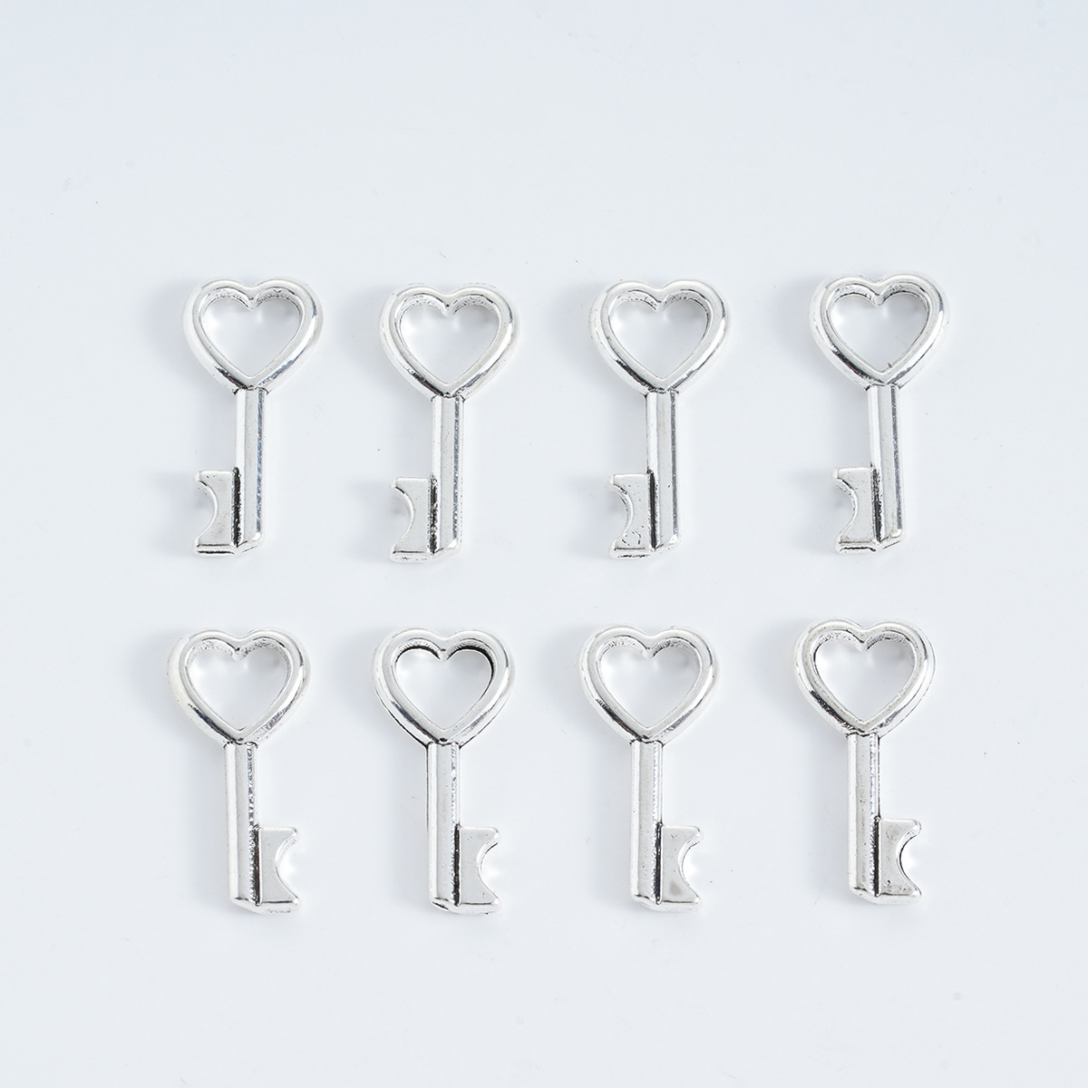 Key ancient silver 16x7x1.5mm