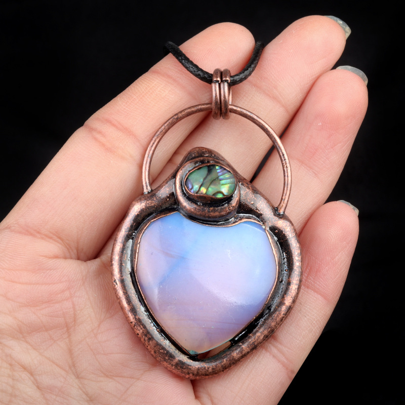 Opal (synthetic)