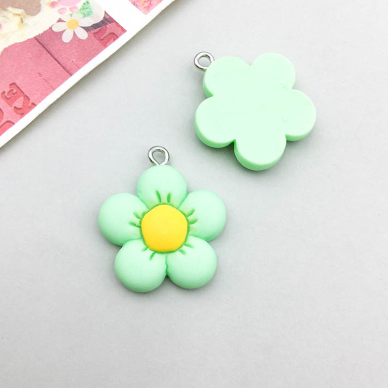 1 green resin small flower 22*24mm-2g-17101