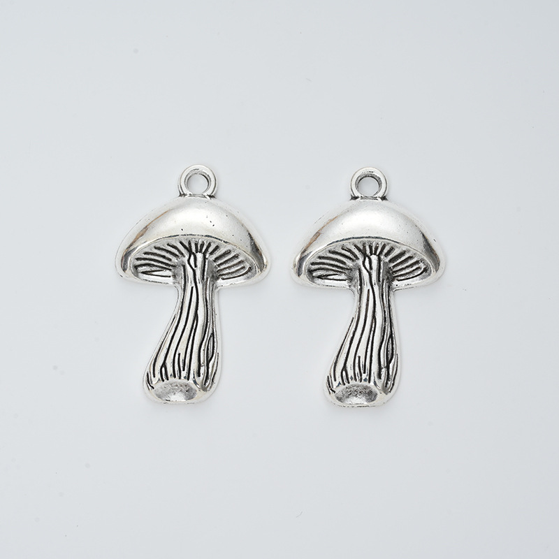 Mushrooms 2 (28.5 x18x4mm)1.7g