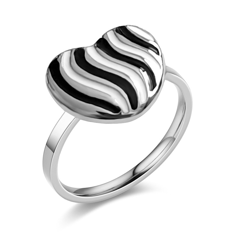 black and white oil ring