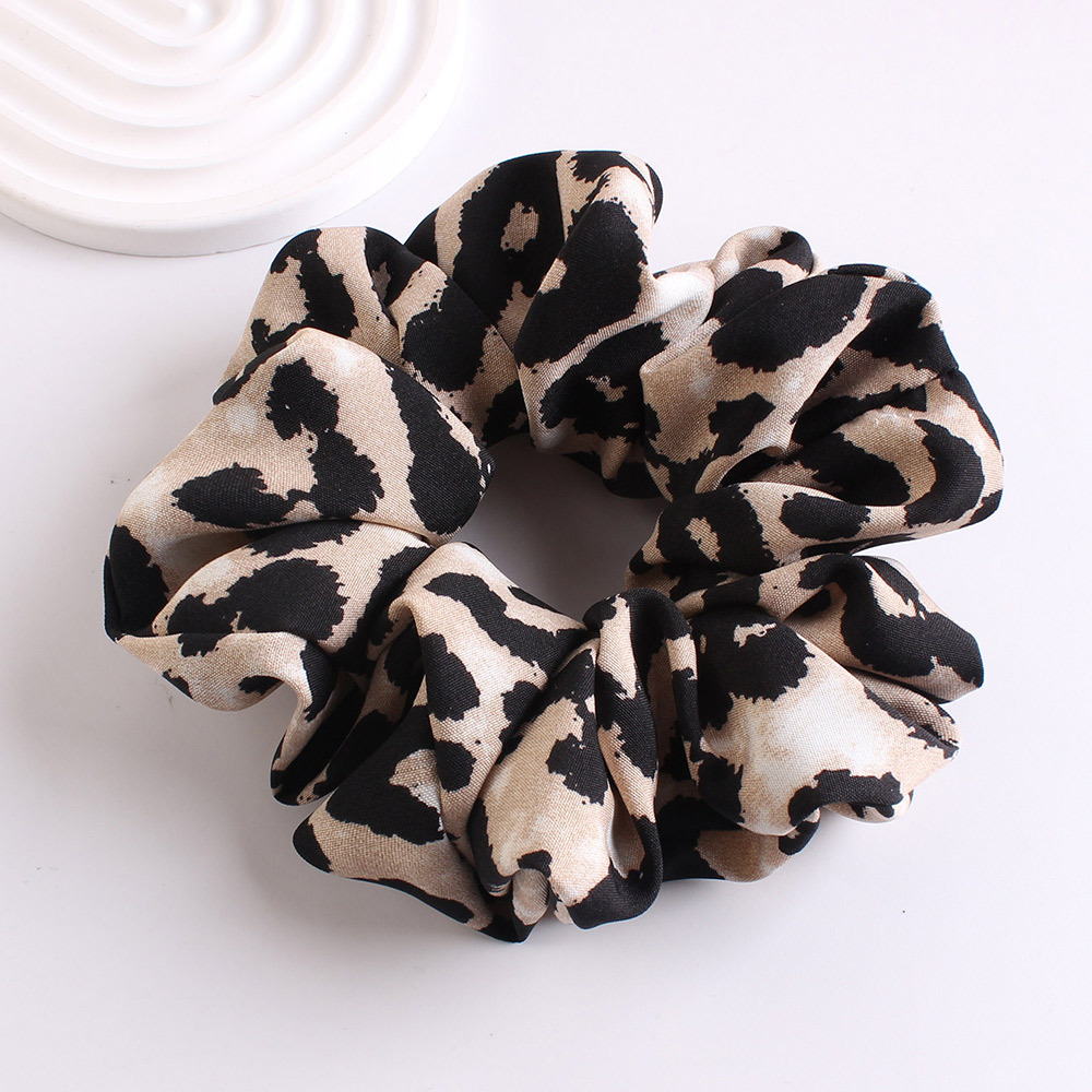 Off-white leopard print hair tie