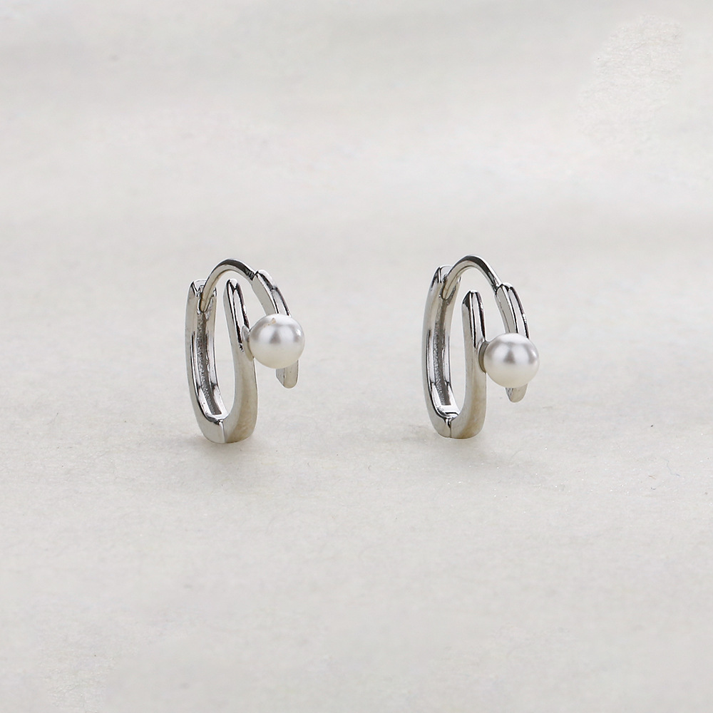 Pearl earring (White Gold)