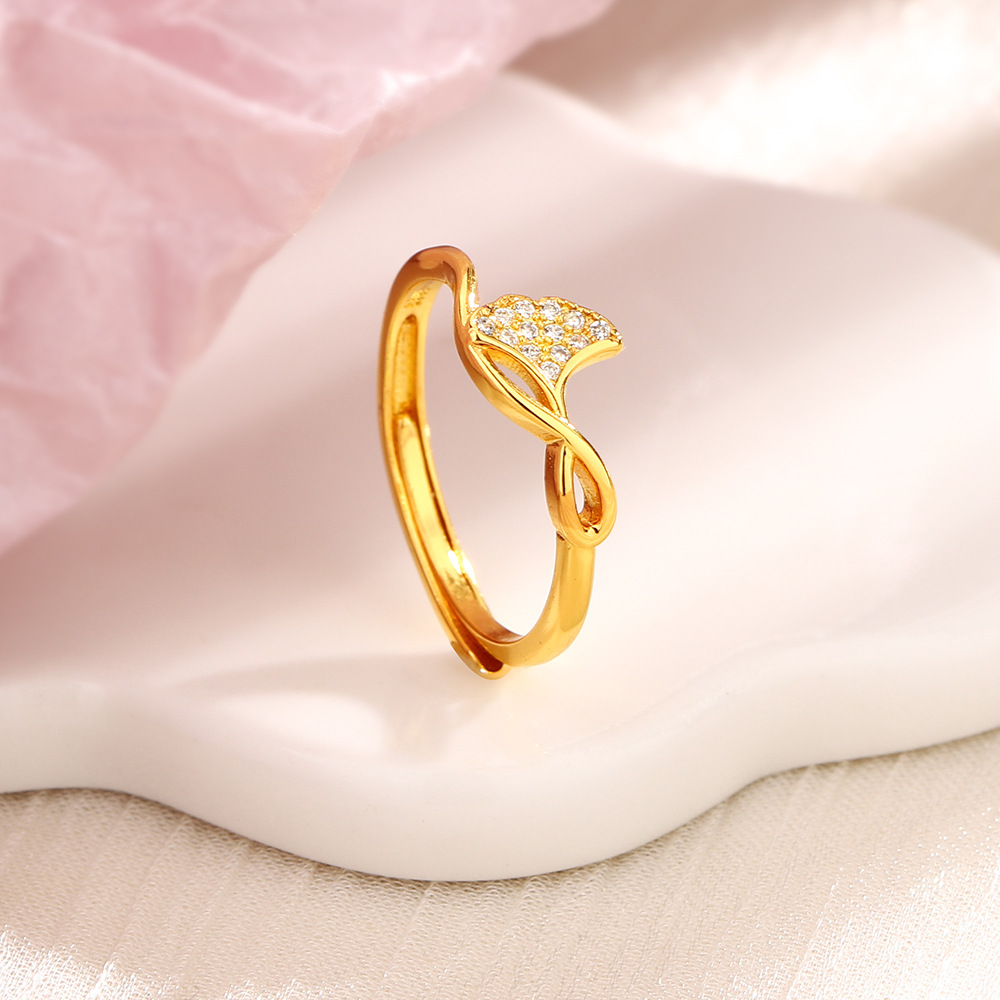 Gold Ginkgo Zircon Ring