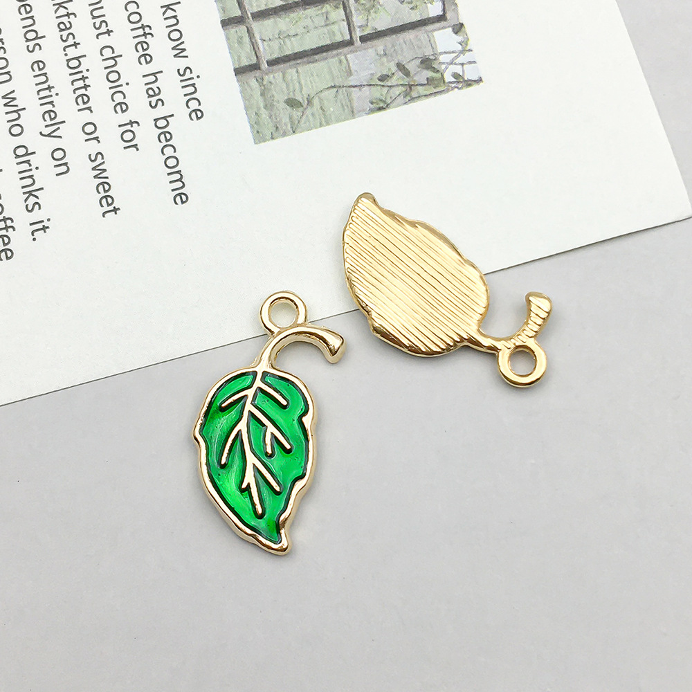 1 green dripping leaf 12*20mm-0.9g-9955