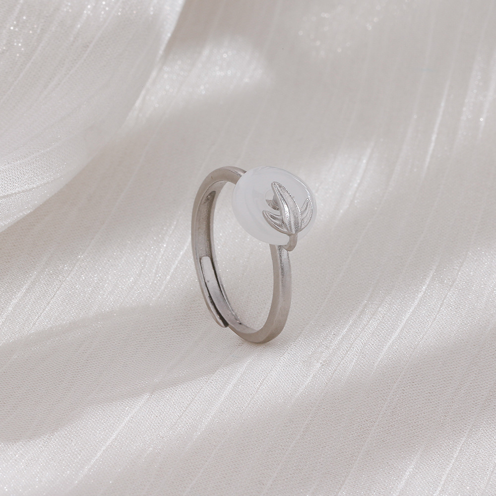 White Gold White Jade bamboo leaf safety buckle ring