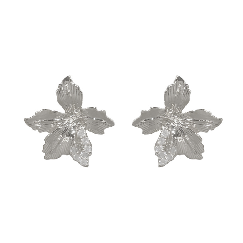 Silver-diamond metal flower earrings (thick real gold plating)