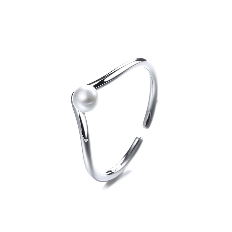 White Gold V-shaped Pearl Ring