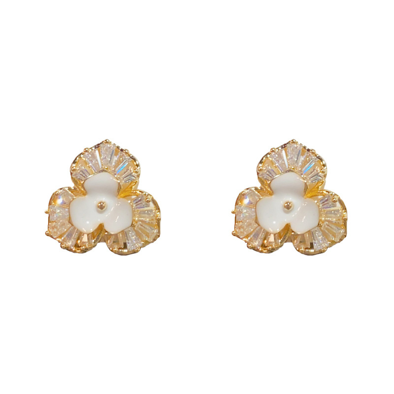 White full diamond three-leaf flower earrings (thick real gold plating)