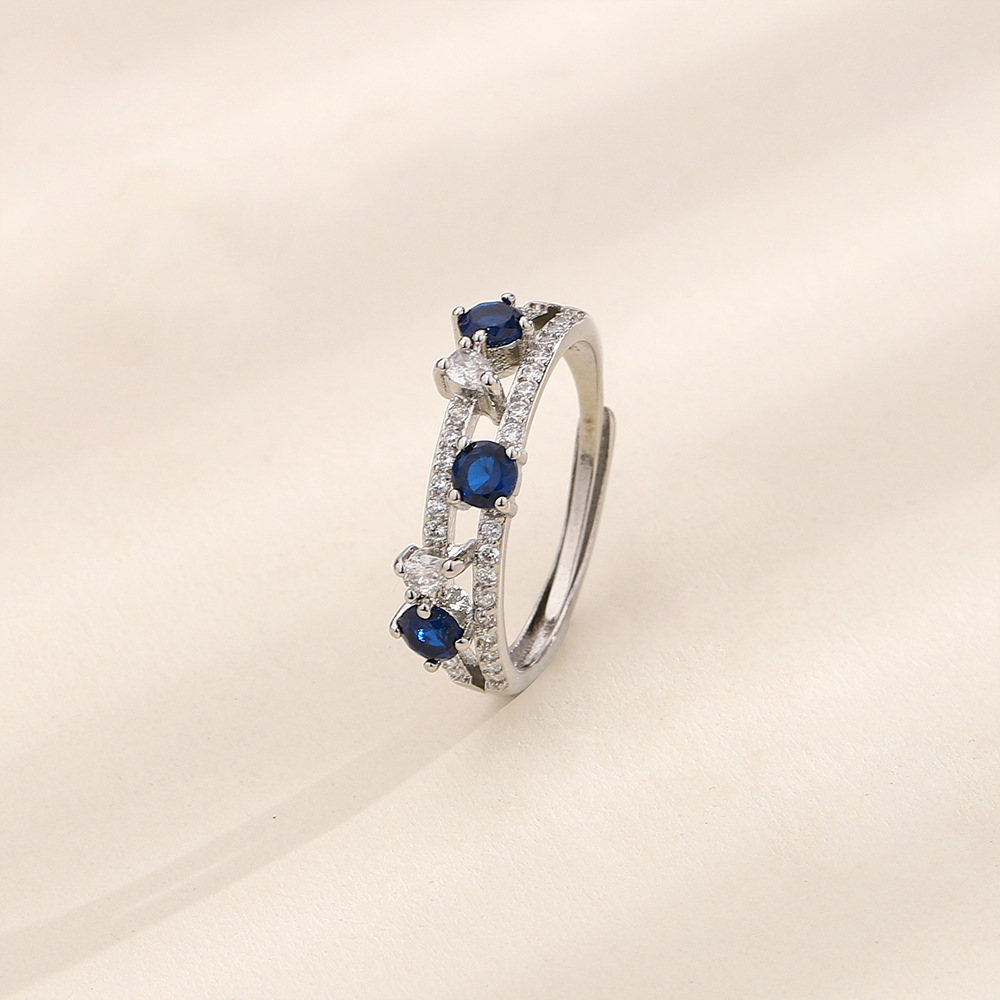 White gold double blue diamond ring