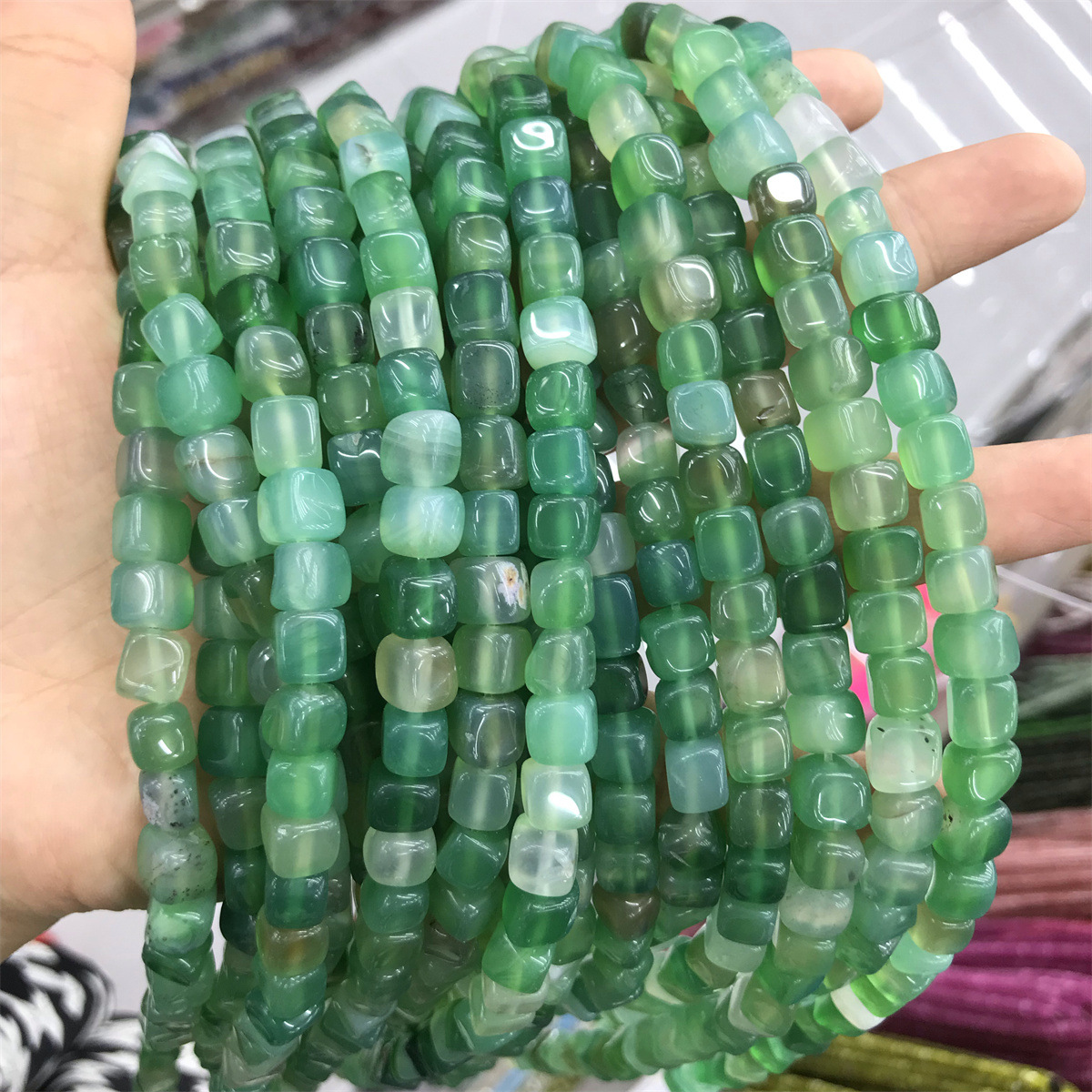 01-green agate