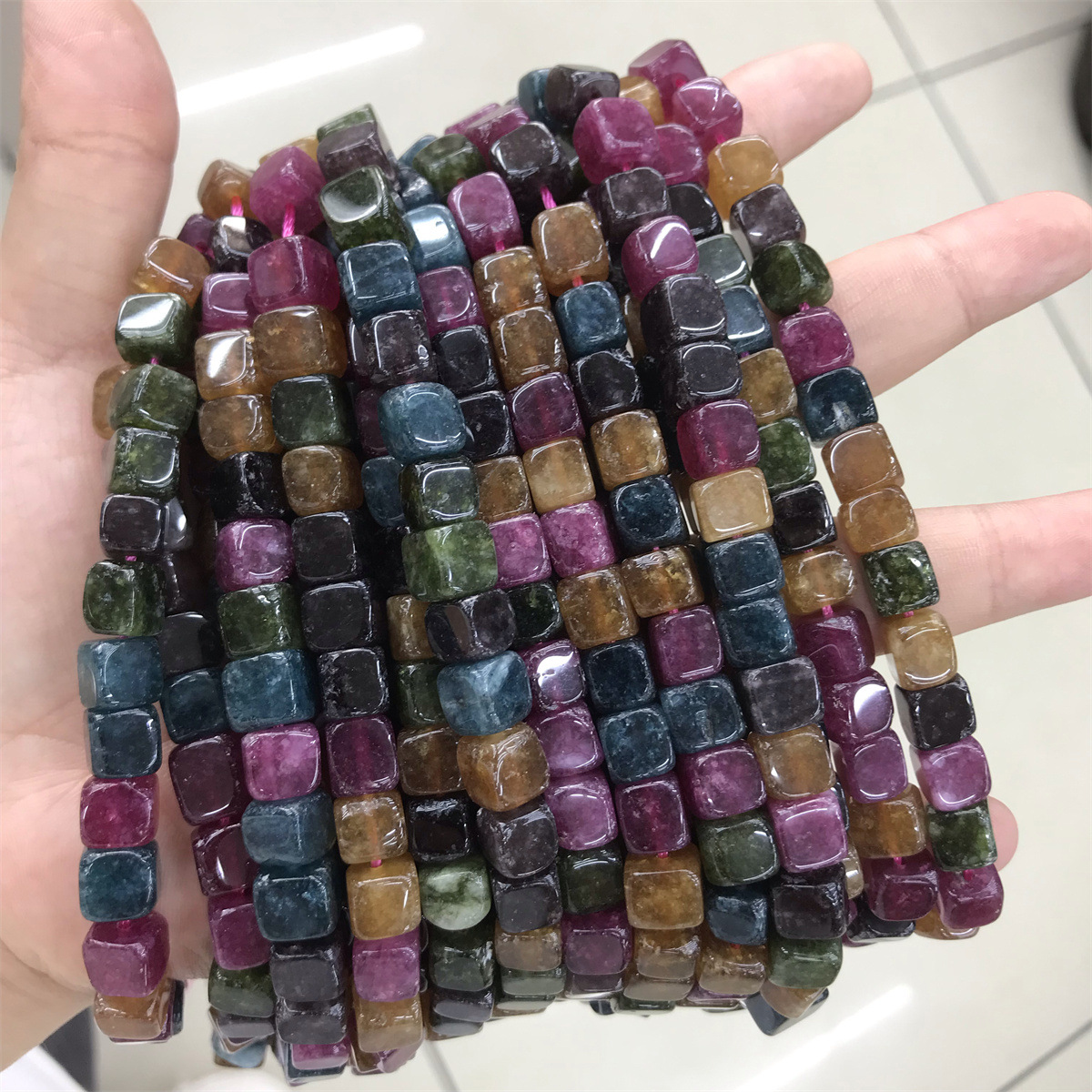 27-imitation tourmaline