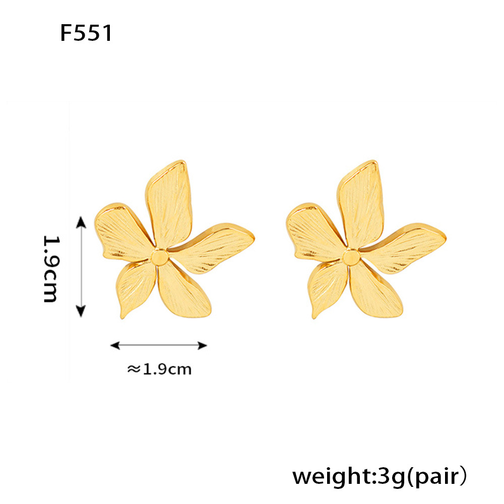 F551-gold earrings