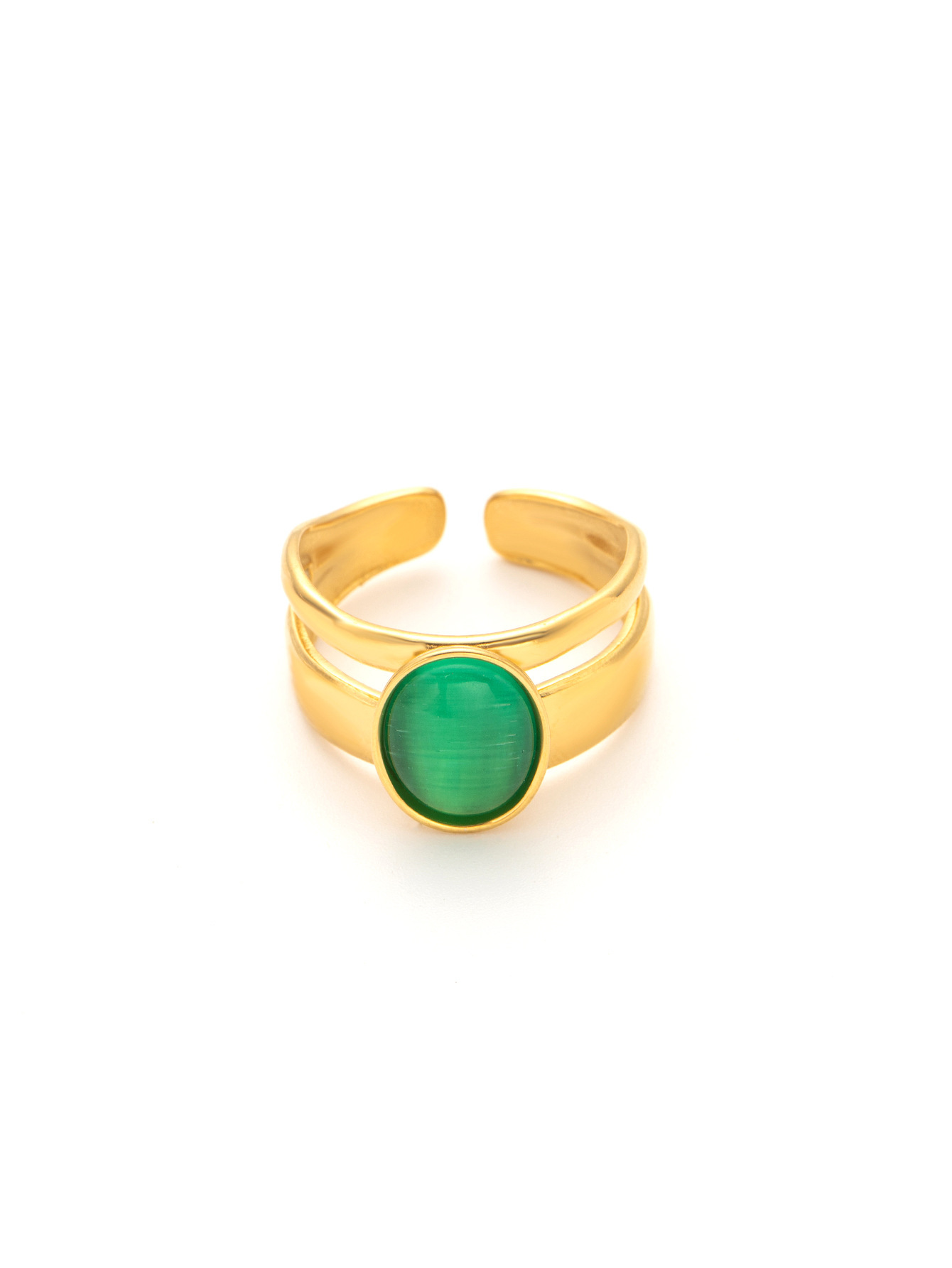 Grass green opal gold ring