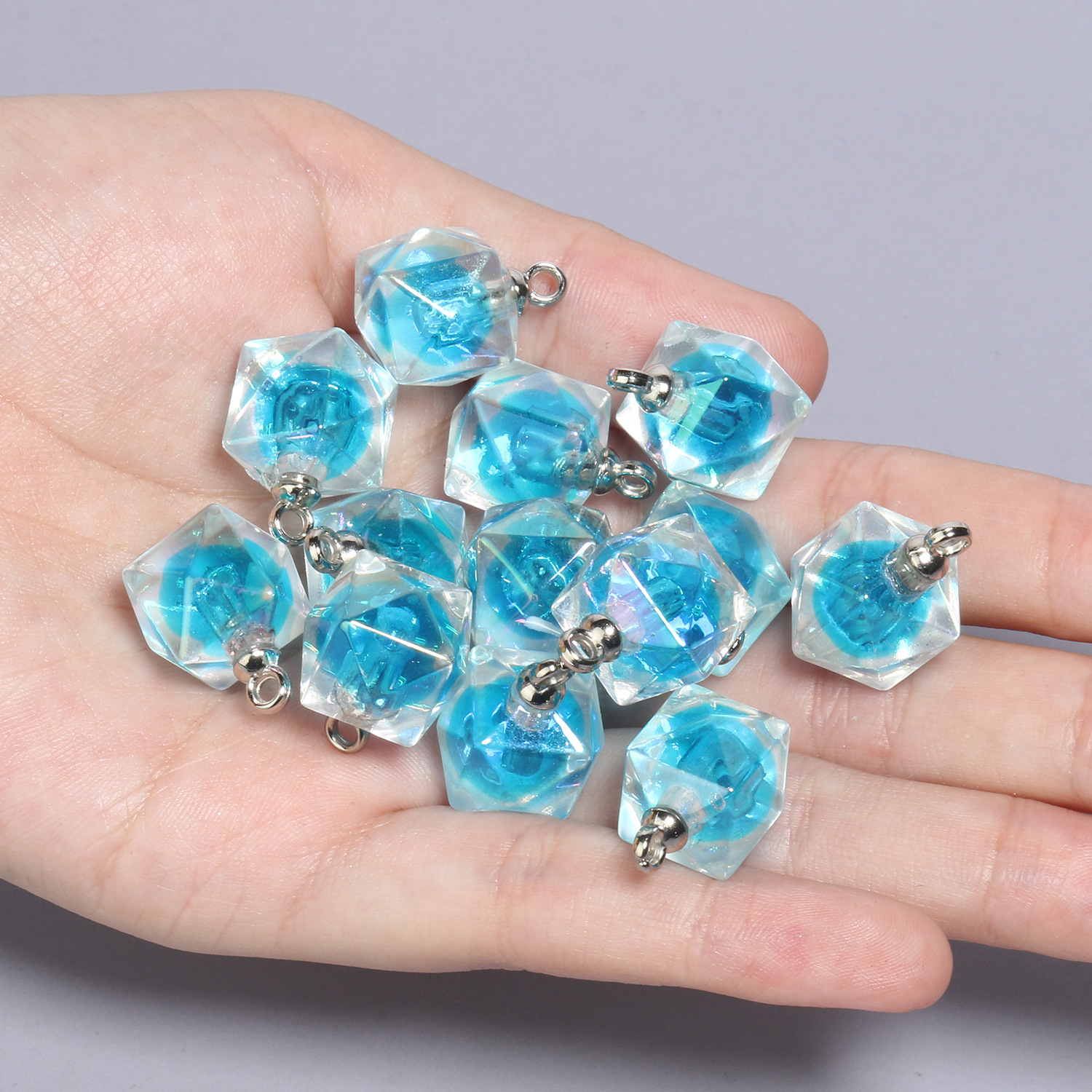 10 21x15mm blue polygonal acrylic pendants