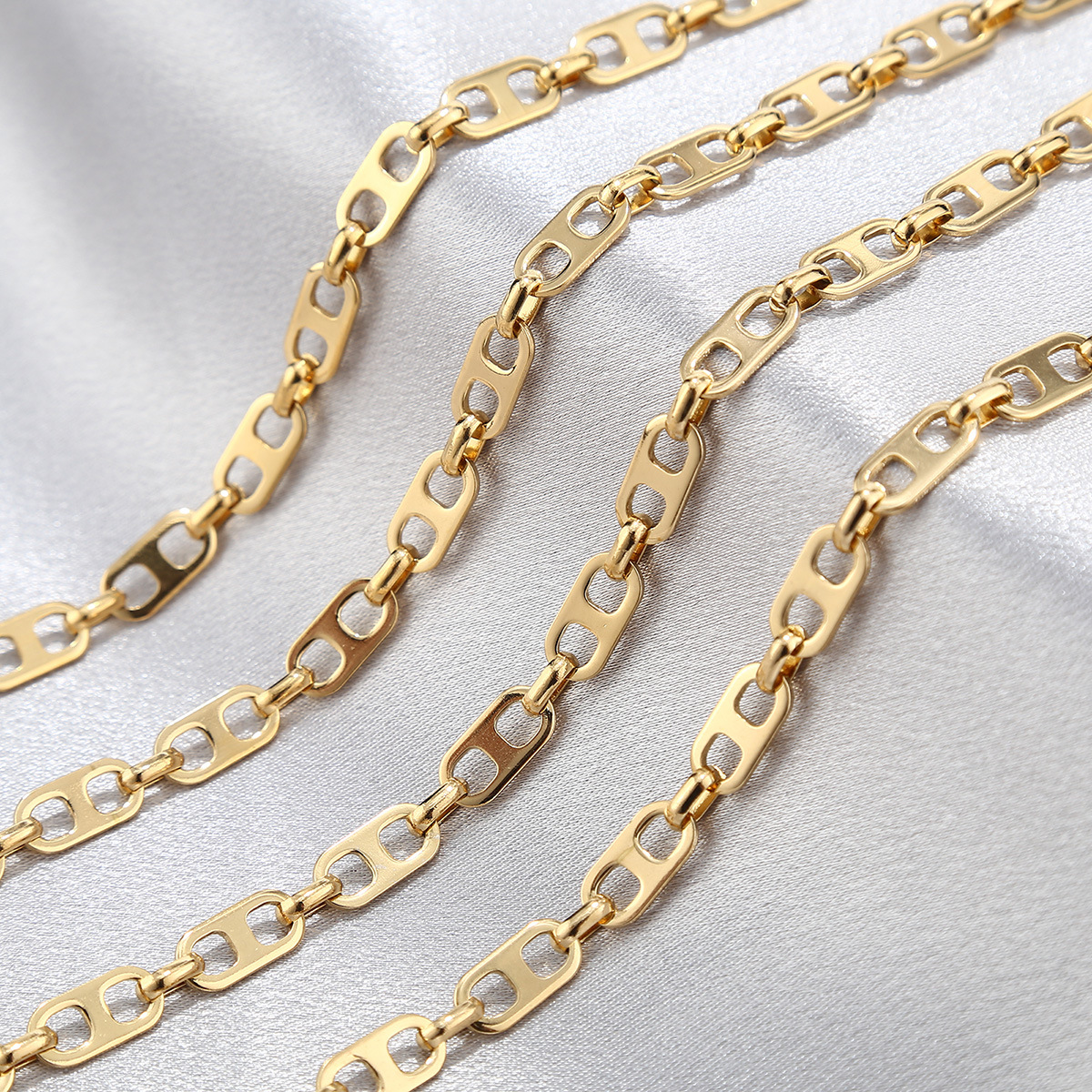 golden Japanese chain