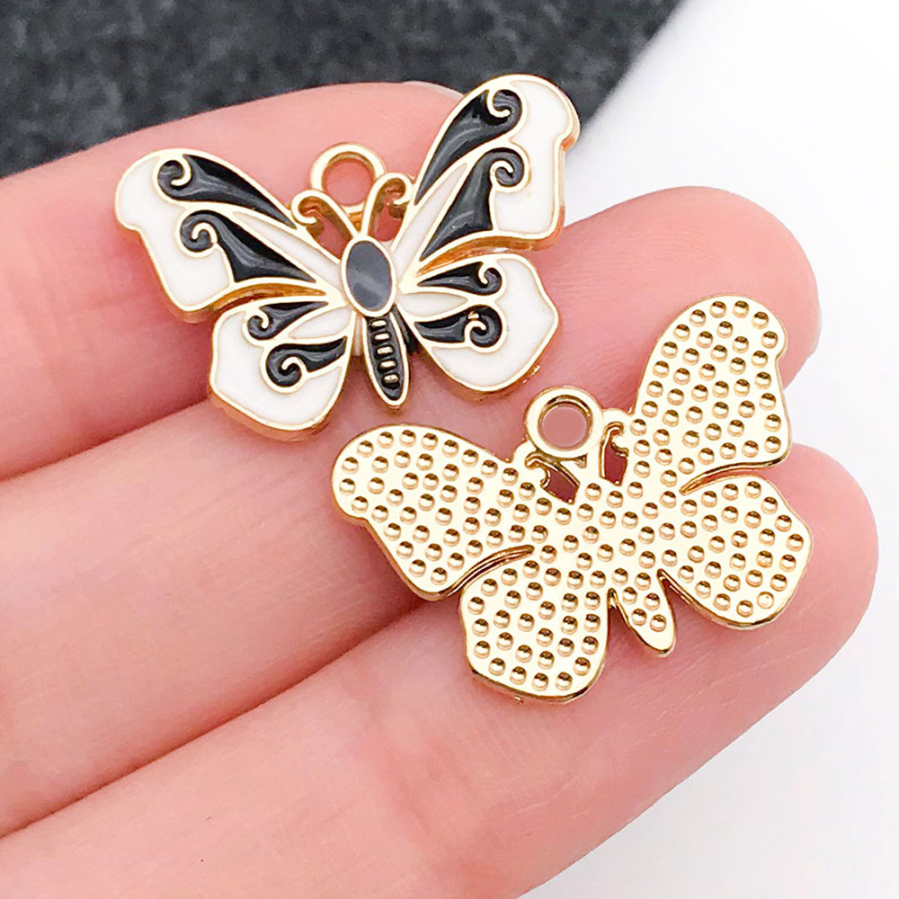 1 black and white two-color oil dripping insect butterfly wings 15x22mm-19088-1.5g