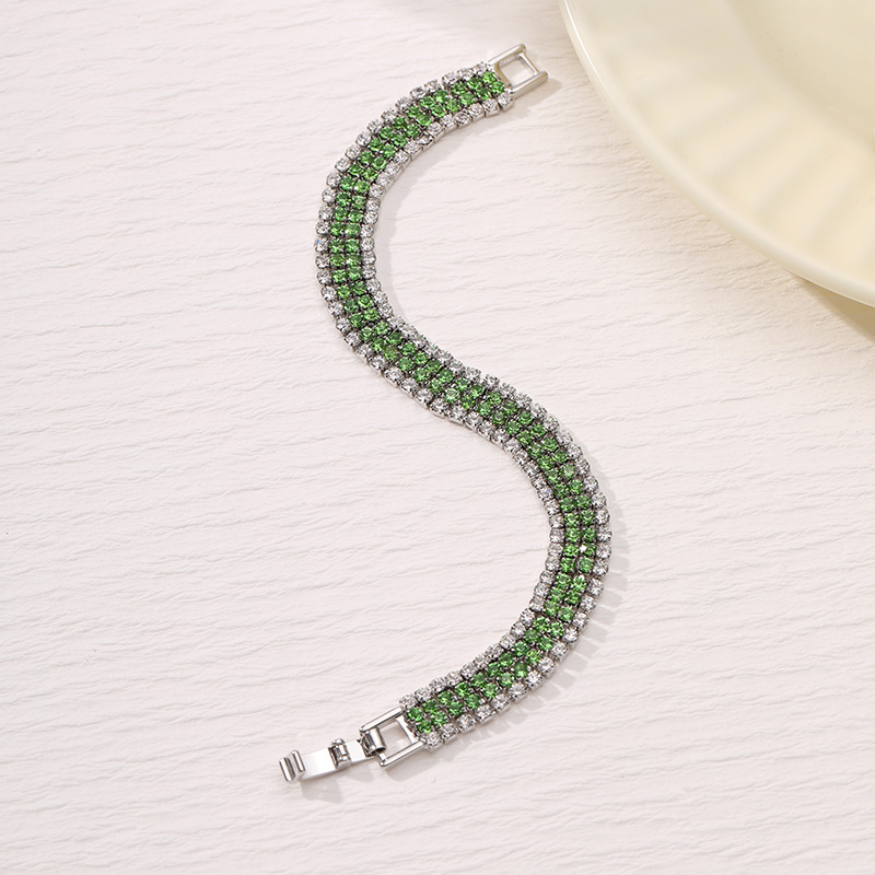 Silver bottom green rhinestone