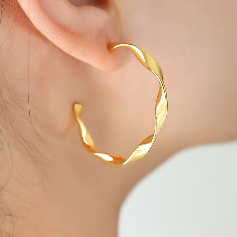 F292-Gold Earrings