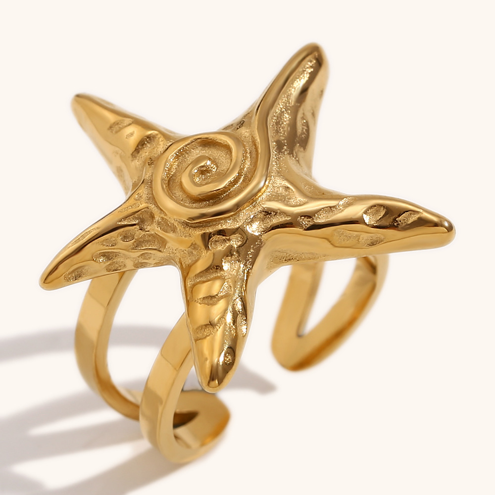 Textured starfish open ring-gold