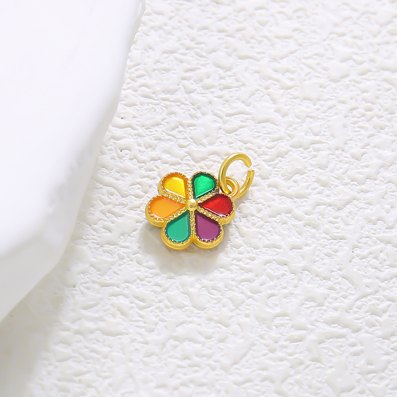 Six color flower pendant