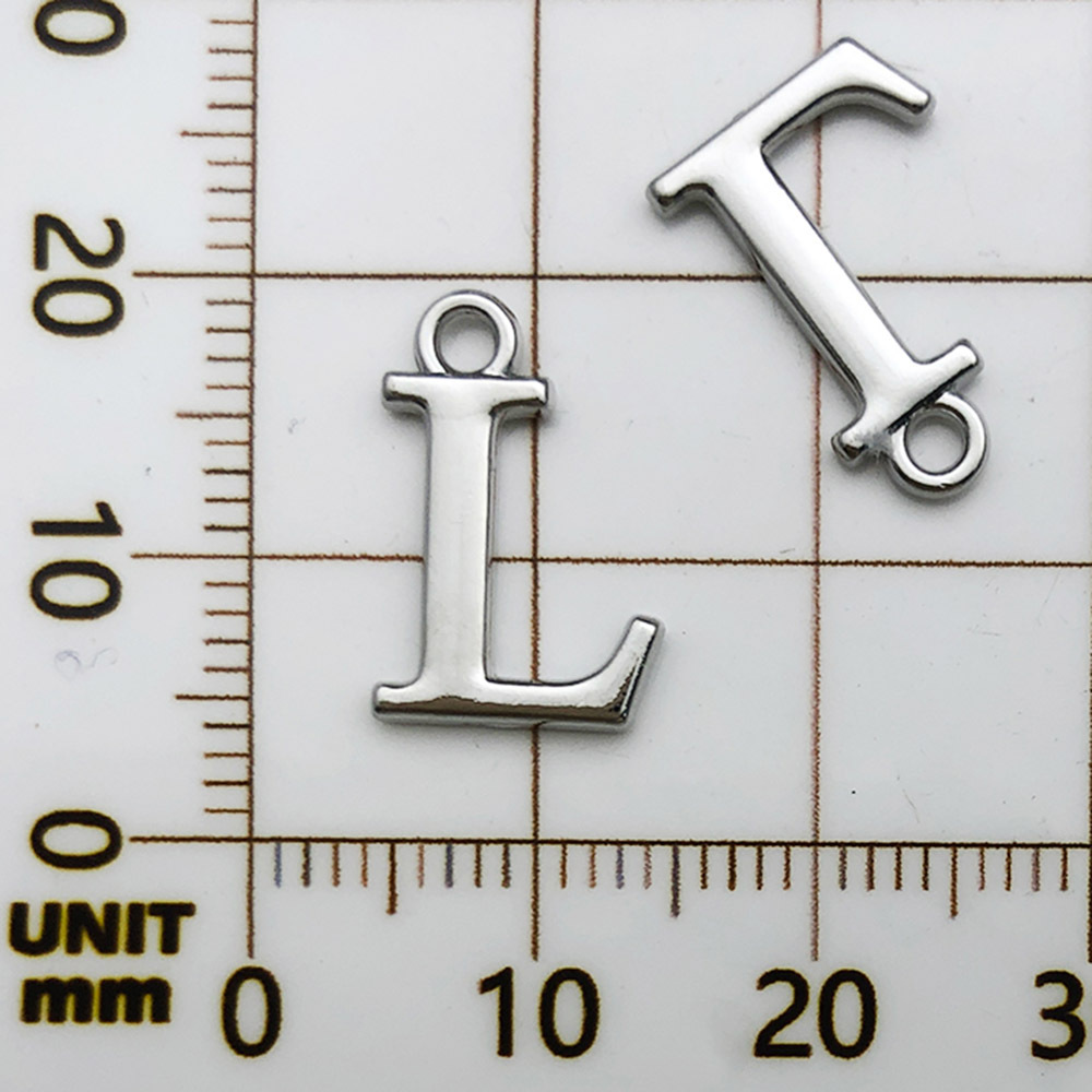 1 white k rack plated letter l-10x16mm-0.6g