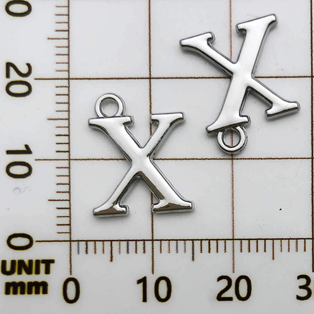 1 white k rack plated letter x-13x16mm-0.9g