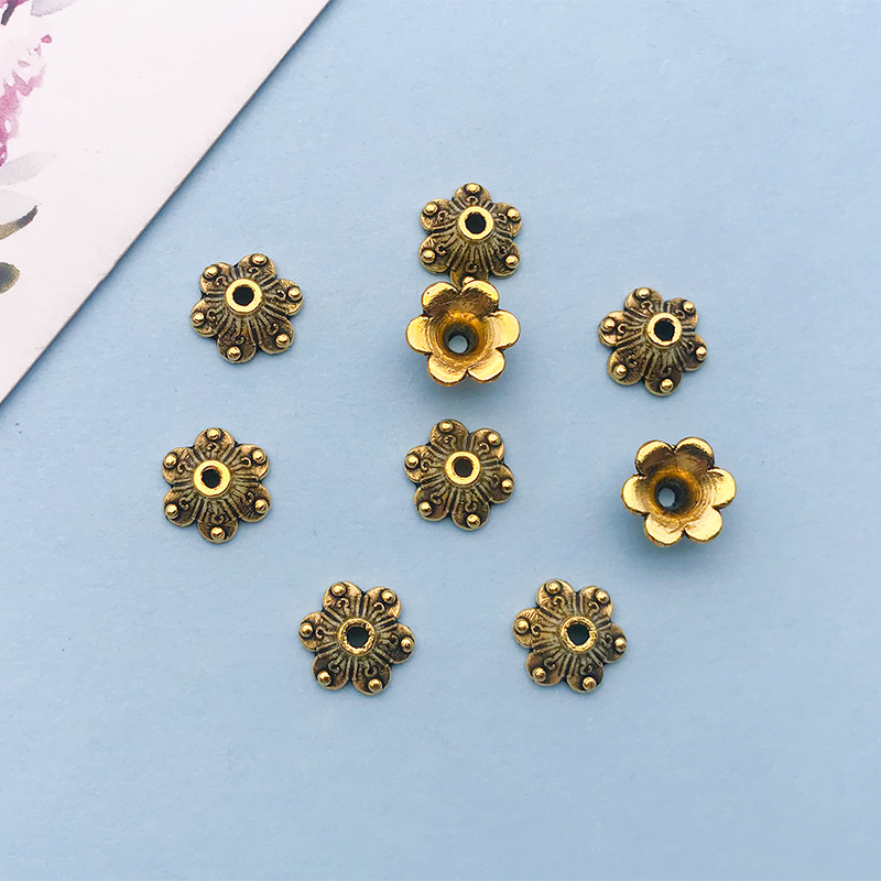 1 antique gold flower-shaped flower hat 8*8 holes 1.5 mm-16610-0.2g