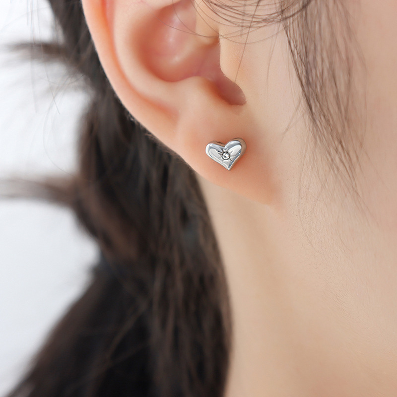 F788-steel stud earrings