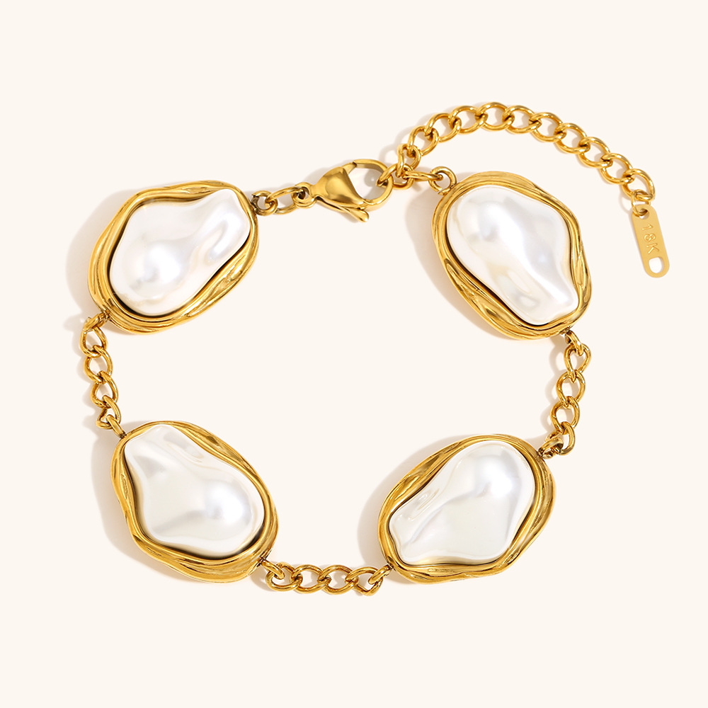 Baroque pearl bracelet-gold