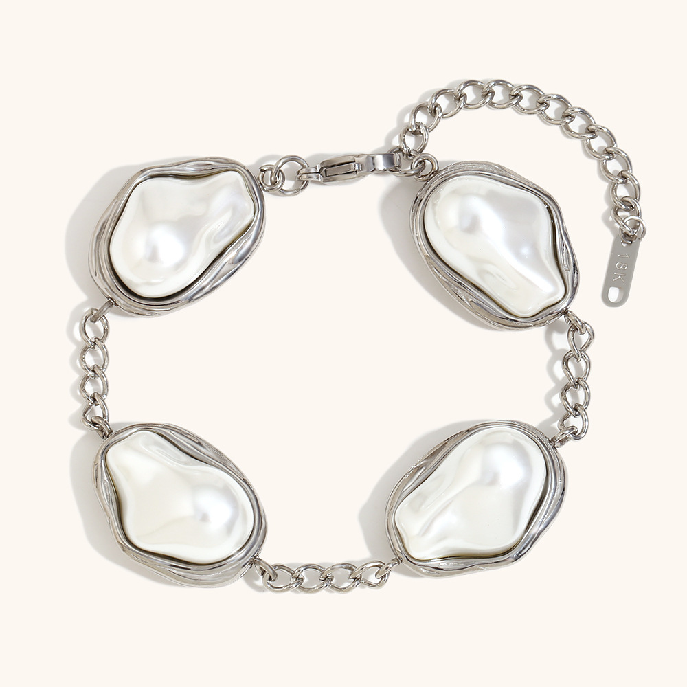 Baroque pearl bracelet-steel color