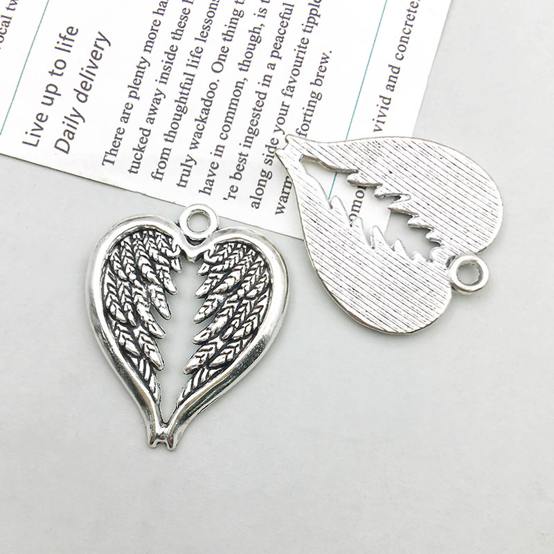 1 antique Silver Peach heart wings 24*30mm-2.8g-10397