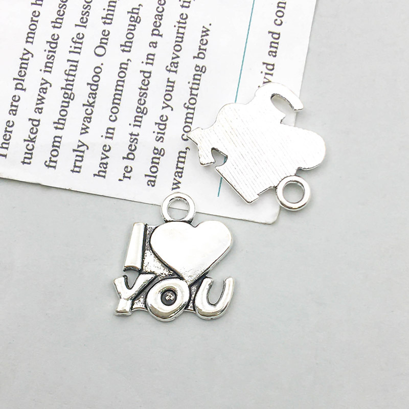 1 antique Silver Peach heart letter I love you15 * 15mm-1.2g-11433