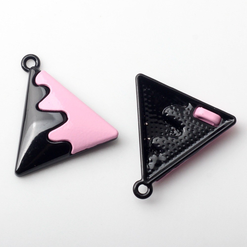 Triangle light pink