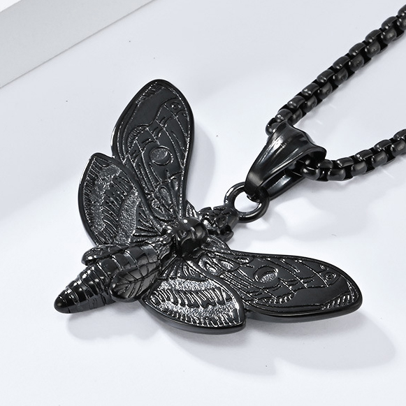 Black (single pendant)