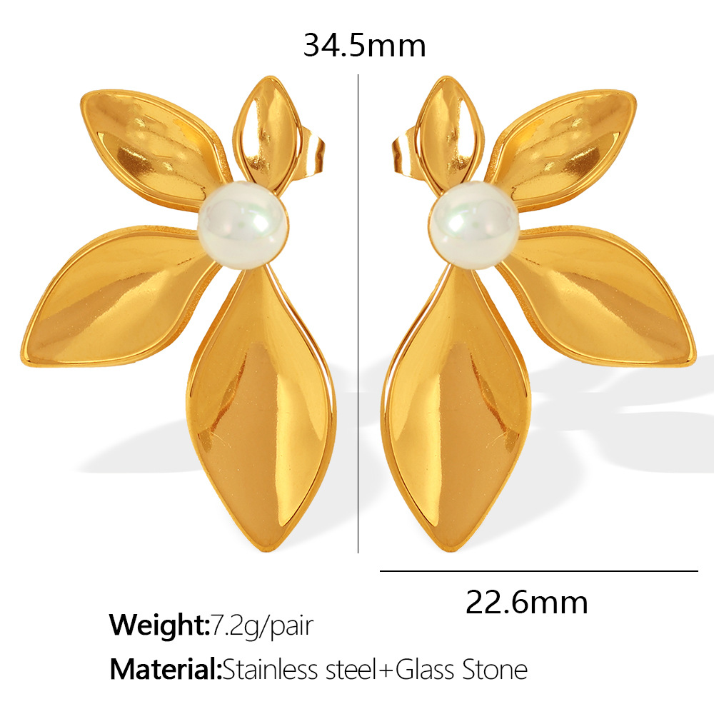 EH549 white bead gold earrings