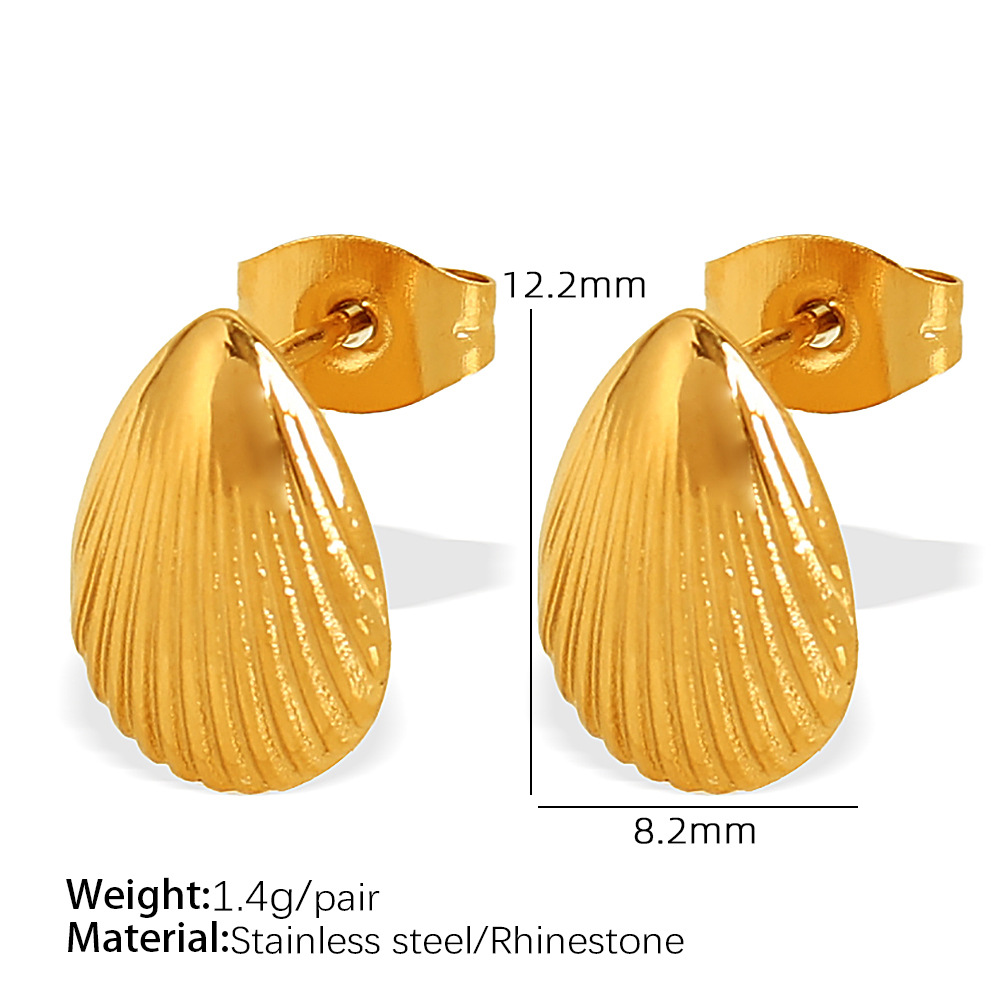 EH20 gold earrings