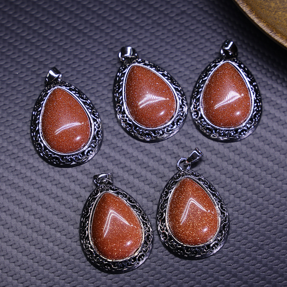 Red goldstone