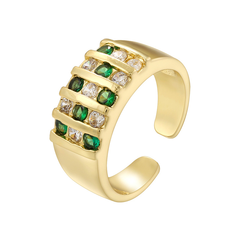 Golden green diamond