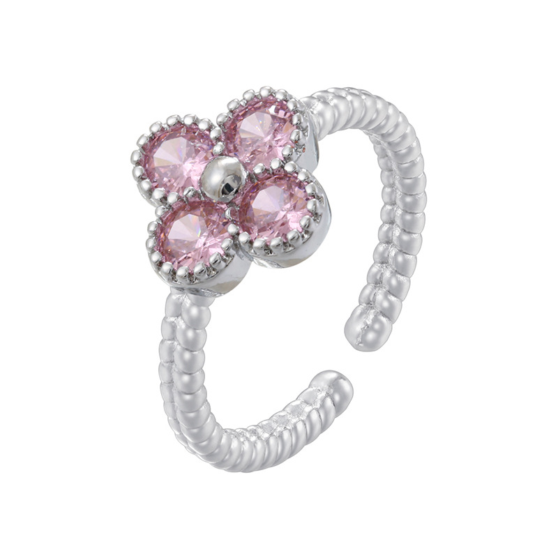 White gold pink diamond twist edge four-leaf clover ring