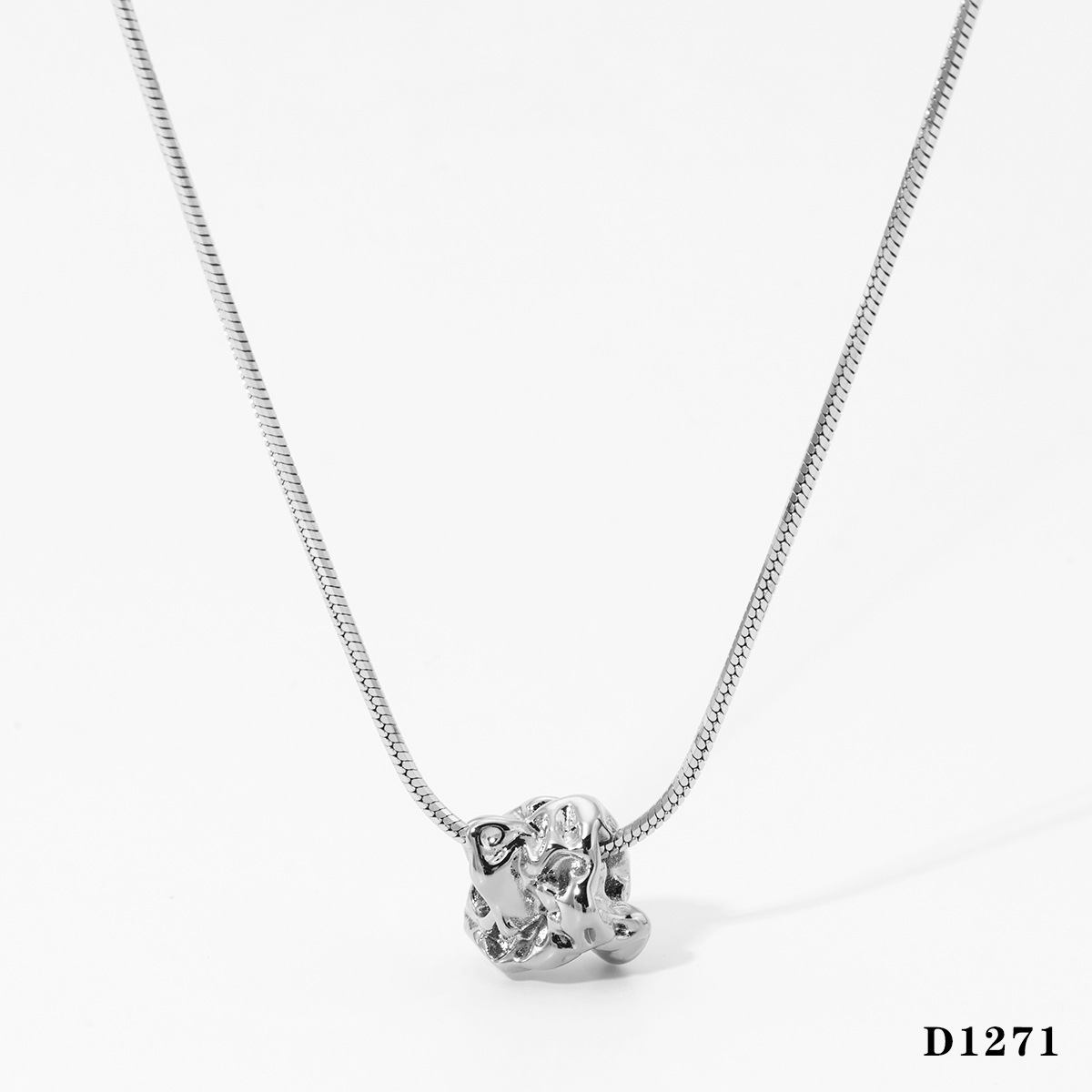 Silver necklace d1271