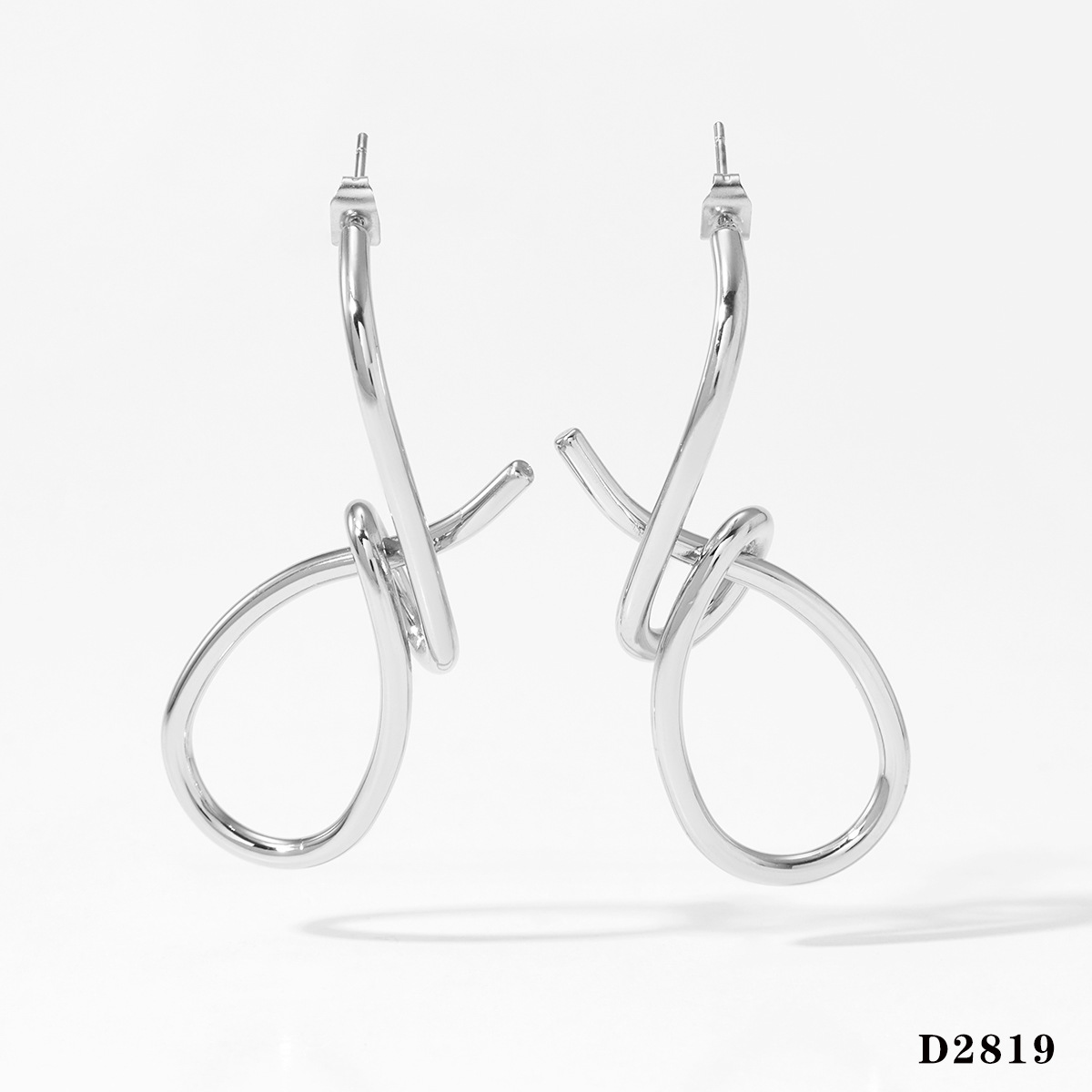 Silver earrings (d2819)