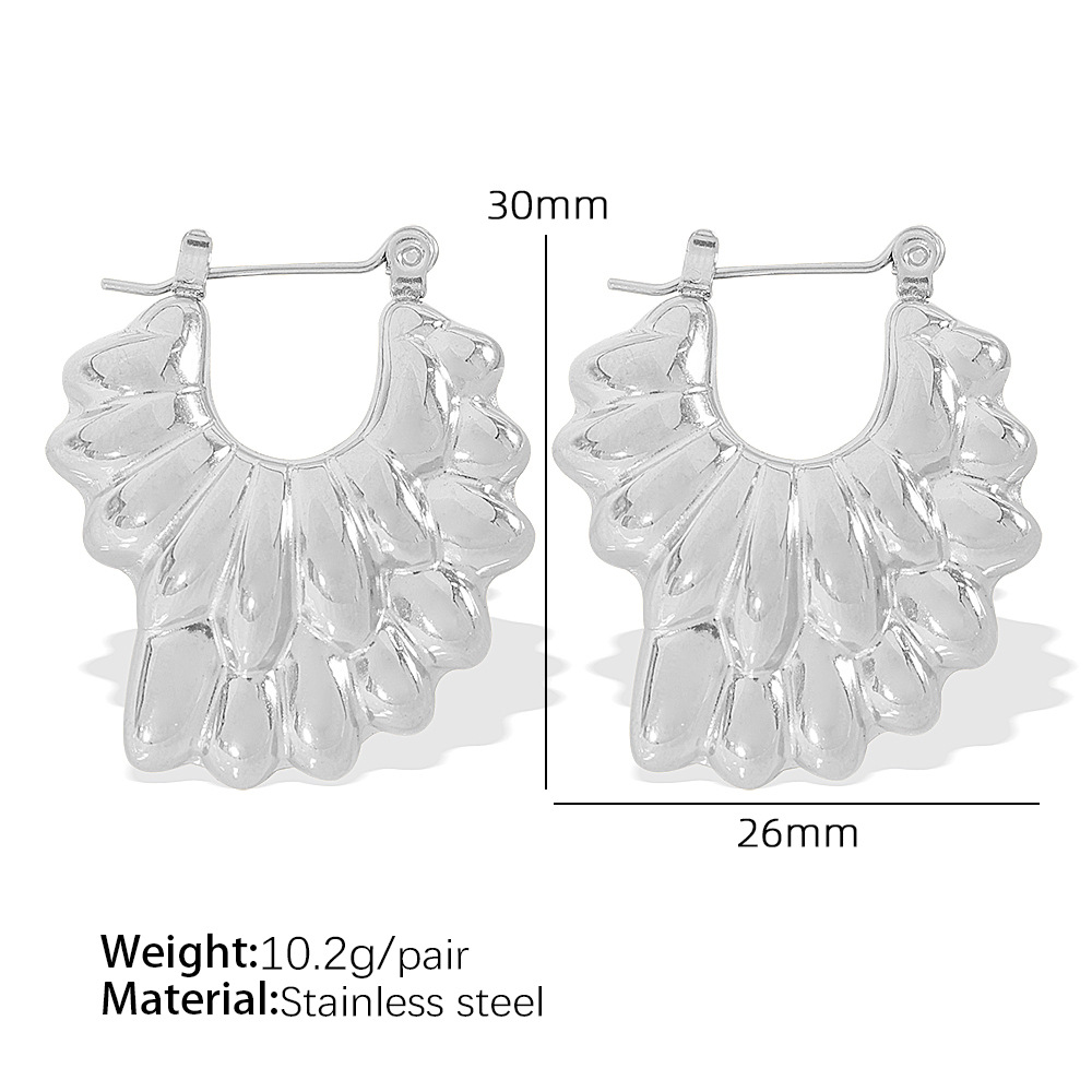 EH320 Silver Earrings