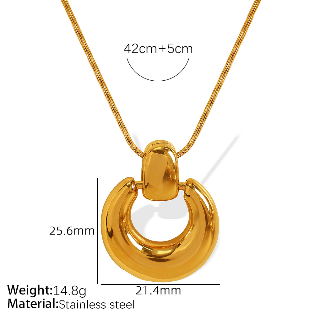 XL196 Gold Necklace