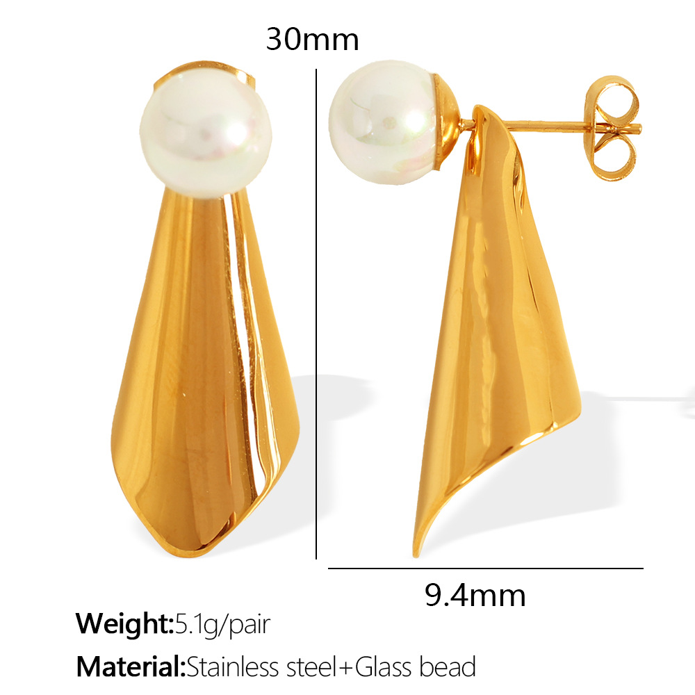 EH555 white bead gold earrings