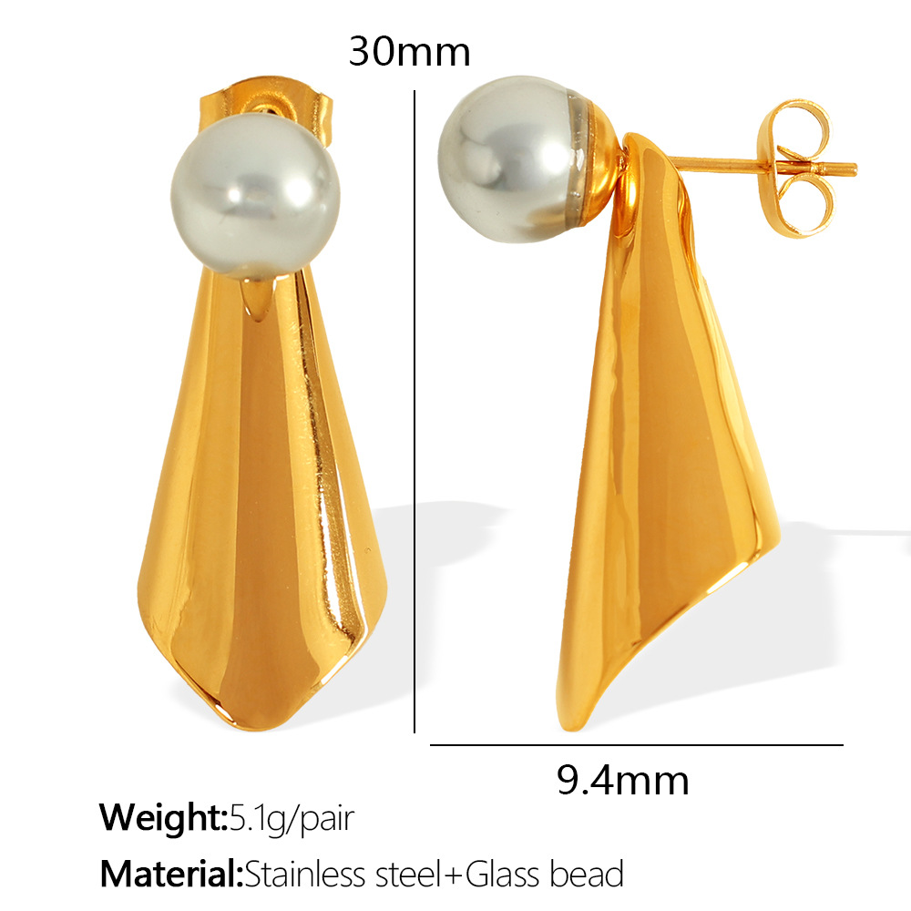 EH555 gray bead gold earrings