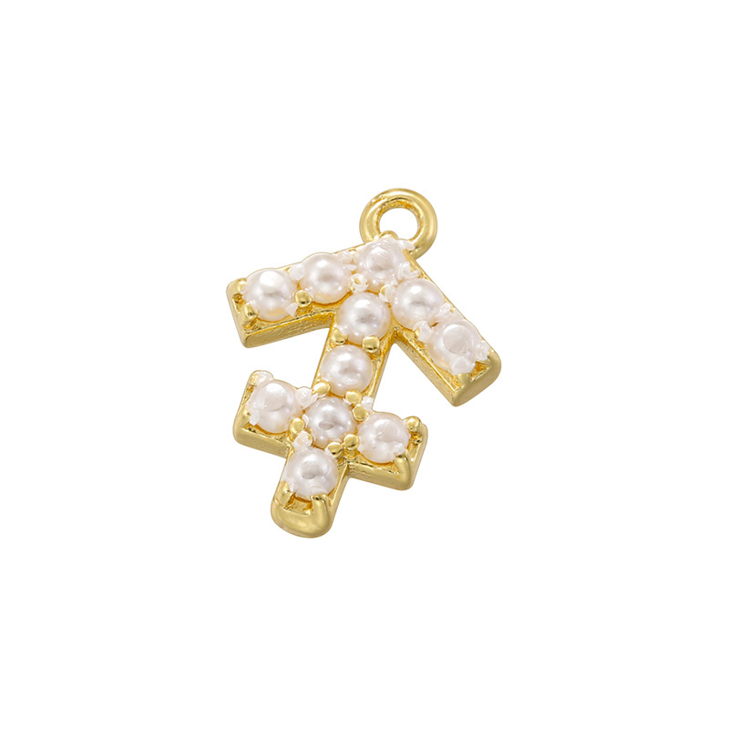 Golden sagittarius pearl pendant